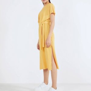 Midi dress with belt