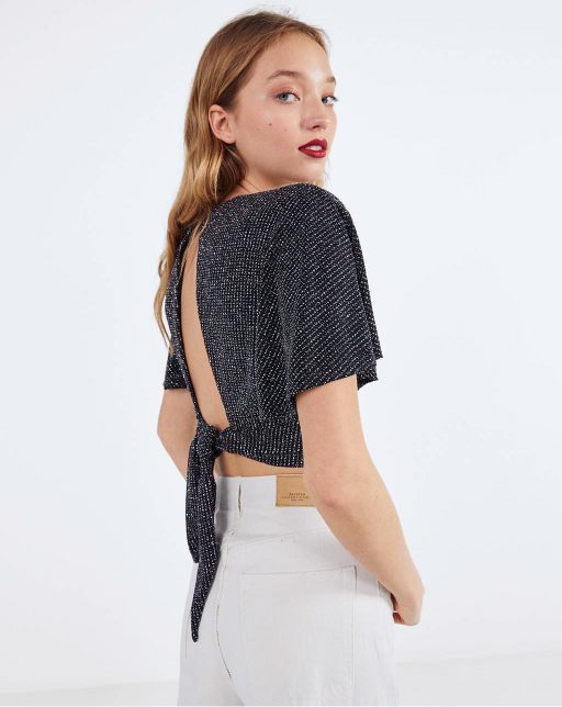 Shimmery T-shirt with open back - Image 2