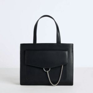 Tote bag with chain