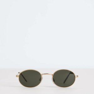 Oval sunglasses